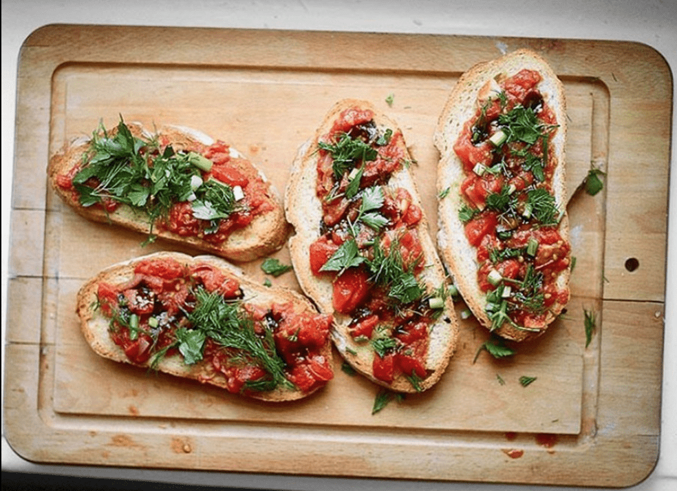 Bruschetta s rajčaty