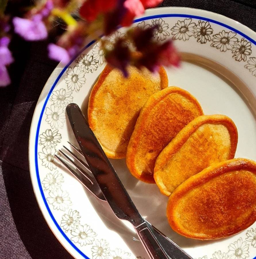 Recept na skořicové lívanečky s medem